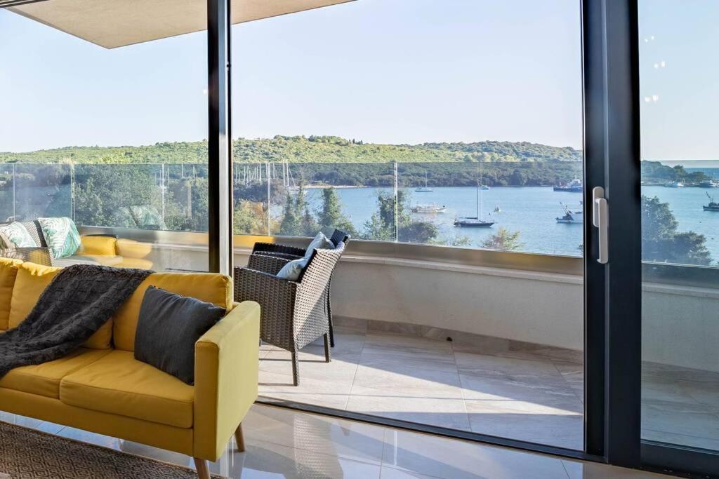 Apartment Emarin Banjole Zewnętrze zdjęcie